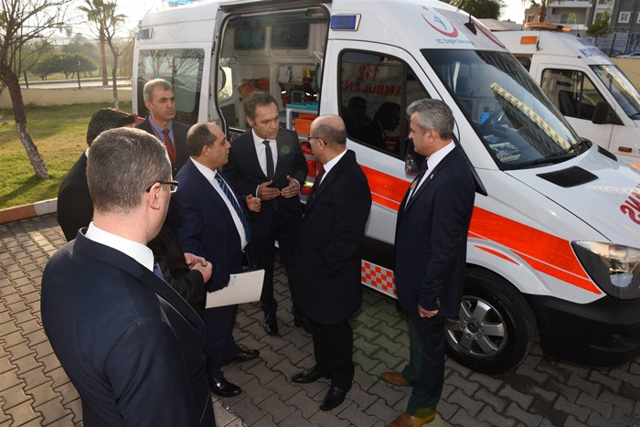 Vali Mahmut Demirtaş, 112 Acil Komuta Merkezi’nde İncelemelerde Bulundu
