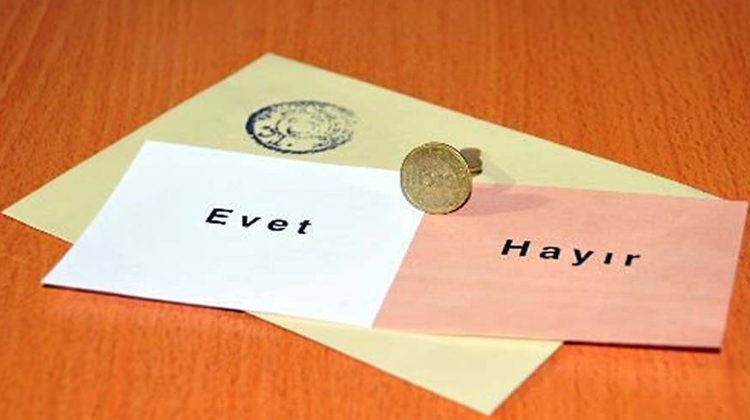 Referandum süreci YSK'nin takvimine göre bugün başladı