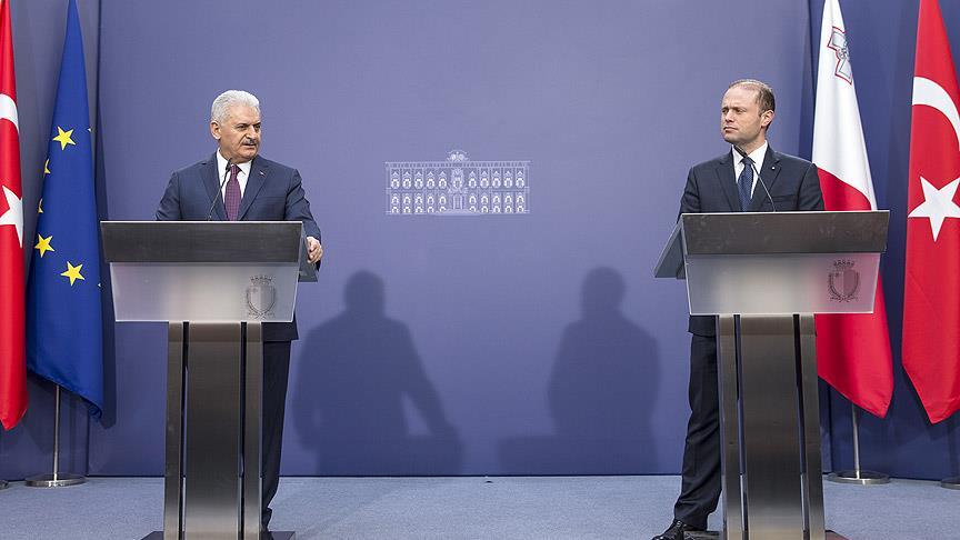 Başbakan Yıldırım: Kuzey Kıbrıs Türk tarafı çözümde bir adım önde