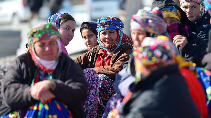 Doğanın tüm renkleri Yörük giysilerinde yaşıyor