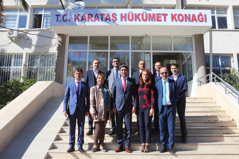 Adana Barosu, Karataş Adliyesi'ne ziyarette bulundu.