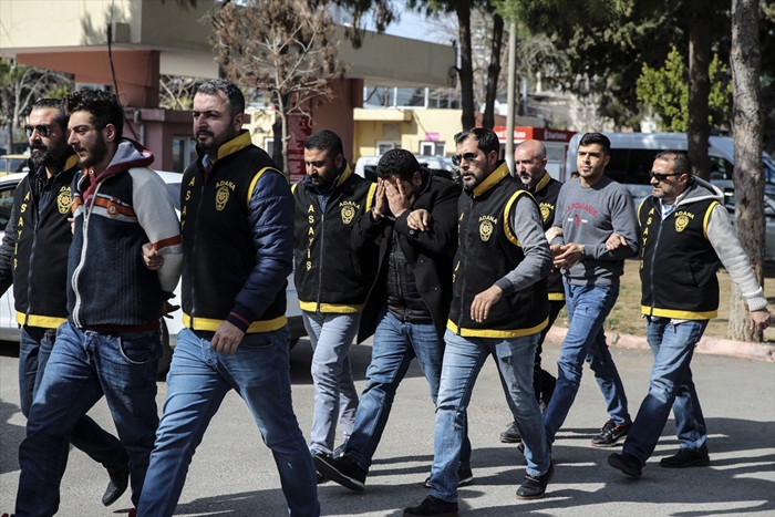 Adana merkezli 7 ildeki FETÖ/PDY operasyonu