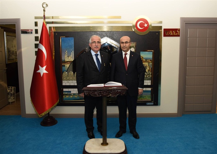 Şanlıurfa Valisi Tuna’dan Vali Demirtaş’a Ziyaret