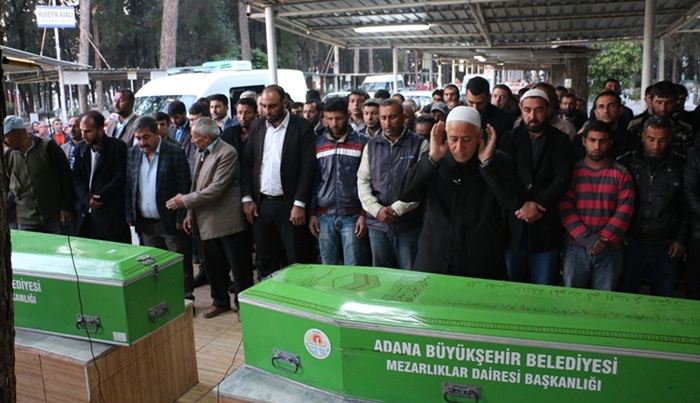 Adana'daki ev yangını