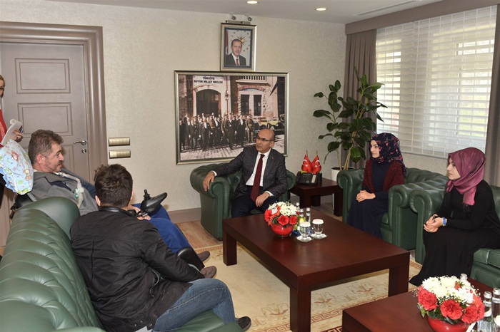 ALS Hastası Yasin Asma ve Çocuklarından Vali Mahmut Demirtaş’a Ziyaret