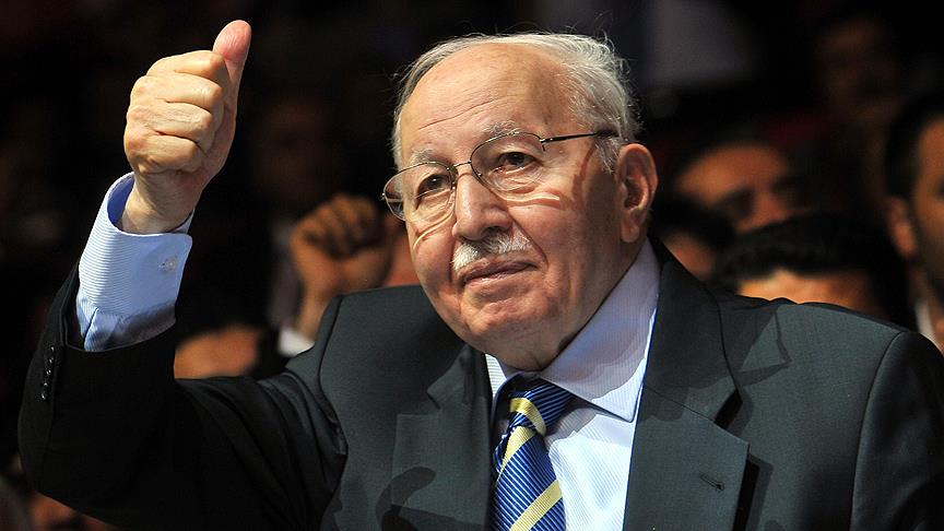 Eski Başbakan Erbakan anılacak