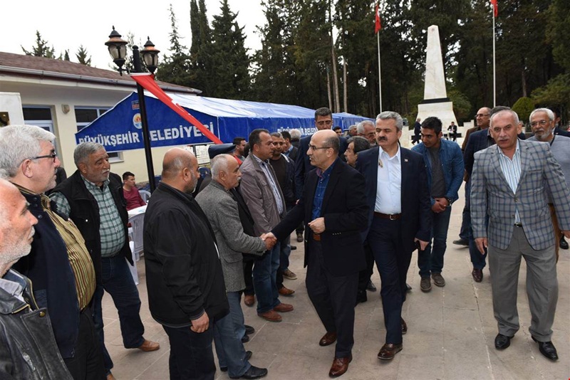 Vali Demirtaş Şehit Kamil Yelmen'in Mevlid-i Şerif Programına Katıldı