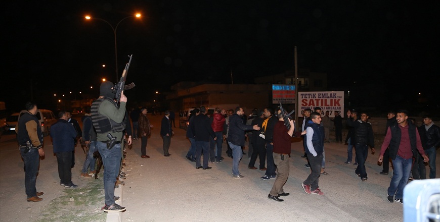 Adana'da Suriyeliler ile mahalle sakinleri arasında kavga: 4 yaralı 