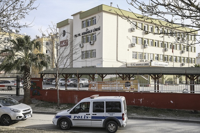 Adana'da okulda "yemek kavgası": 4 öğrenci yaralı