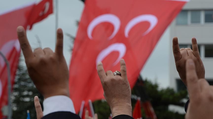 Kars Belediye Başkanının MHP'den istifası istendi