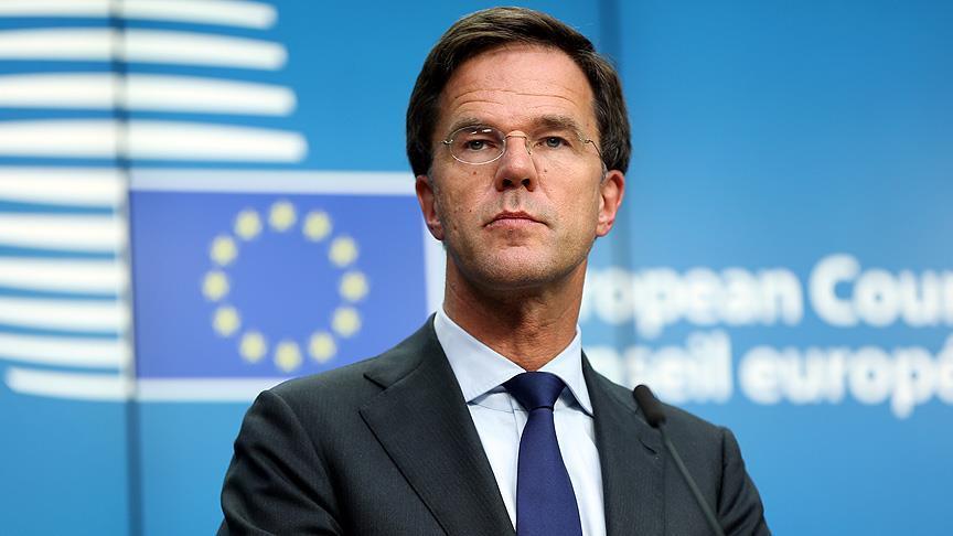 Rutte: Türkiye DEAŞ konusunda çok sıkıntı çekiyor