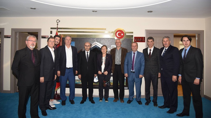 Kayserililer ve Bosnalılar Derneği’nden Vali Demirtaş’a Ziyaret