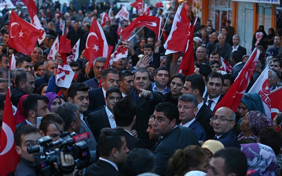 'Bir gazetenin dağıtımını yasaklamak özgürlüğün ihlalidir..'