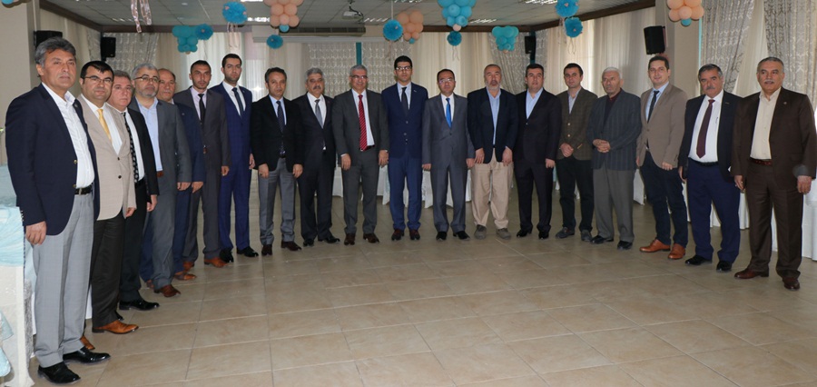 Adana’daki 15 STK’dan ‘evet’ çağrısı 