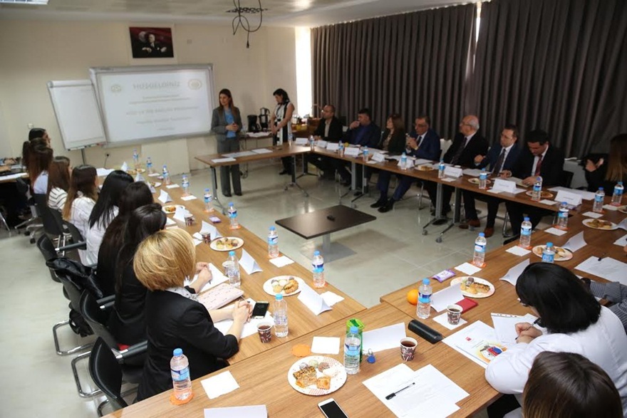 ÇÜ Ağız ve Diş Sağlığı Programı’nın Eğitim Müfredatını Güncellemek...