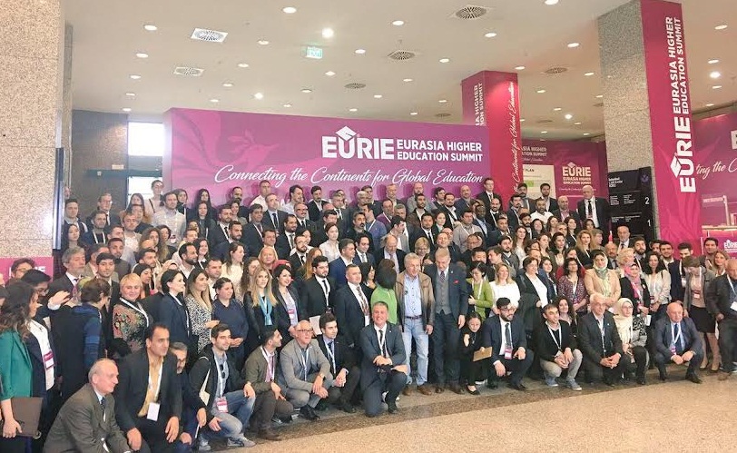 HKÜ Dünyanın En Büyük 3. Eğitim Zirvesinde