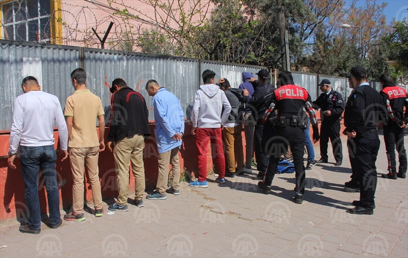 Adana'da "Huzur Türkiye-5 Operasyonu"