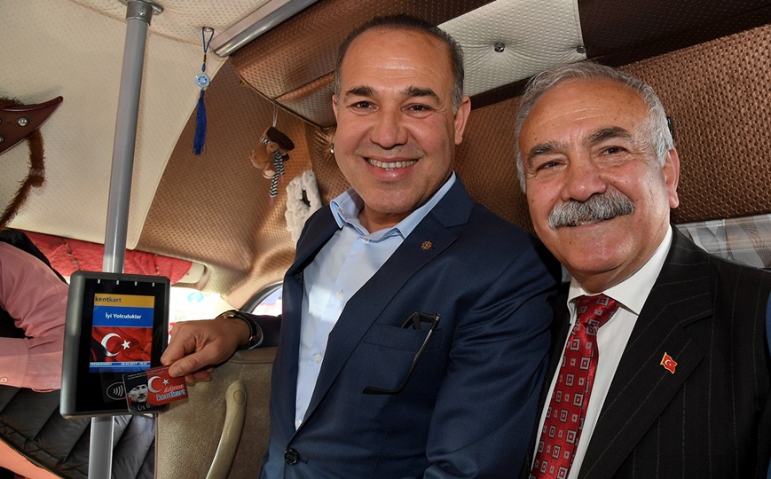 “Adana’da ulaşımı medeni ölçülere kavuşturuyoruz”