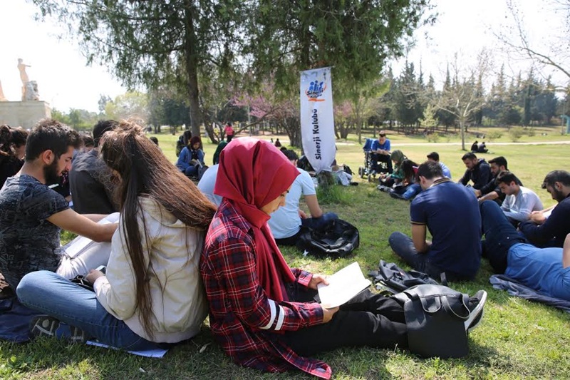 “Kitabını Kap Gel Çukurova”