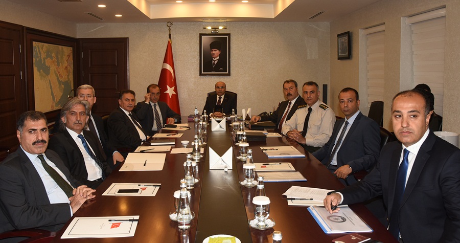 Vali Demirtaş'ın Başkanlığında Referandum Toplantısı..