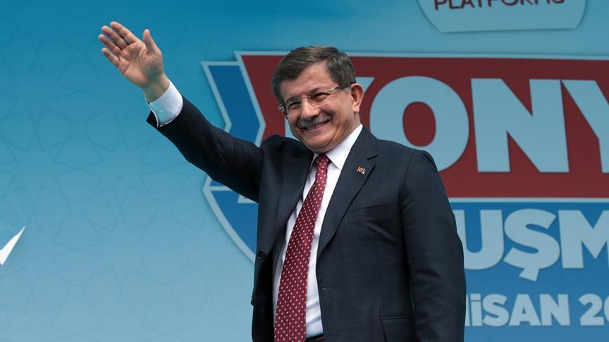 Ahmet Davutoğlu'dan referandum sonrası ilk yorum