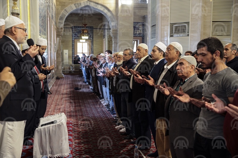 Sakıp Sabancı'nın vefatının 13. yılı