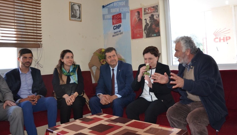 CHP'lilerin AK Parti'li Sarı ilgisi 