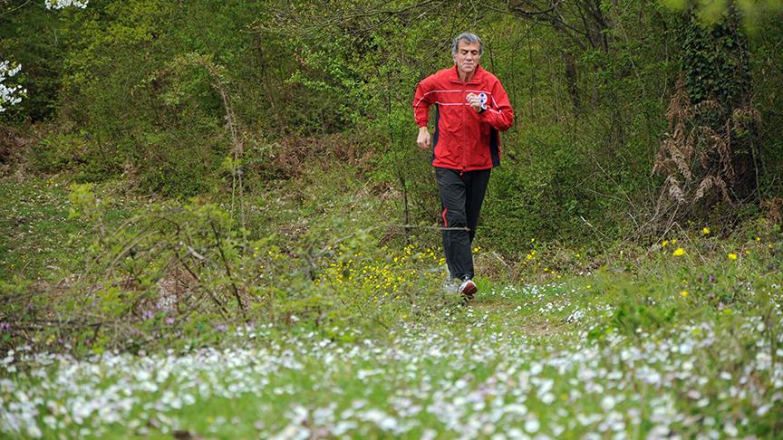 50 yıldır gönül verdiği sporun peşinden koşuyor