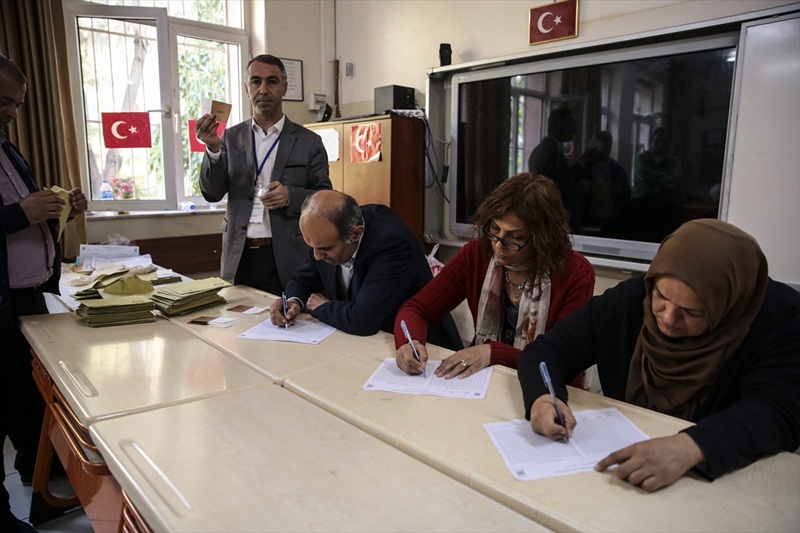 Adana'da oy verme işlemi sona erdi..