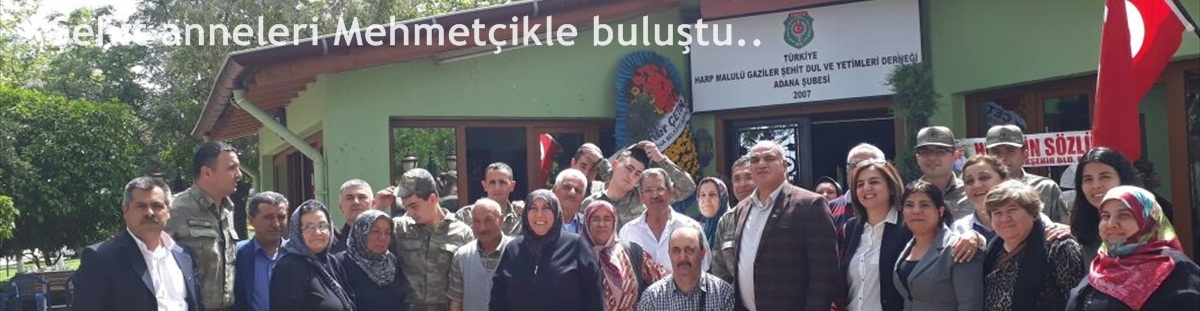 Şehit anneleri Mehmetçikle buluştu
