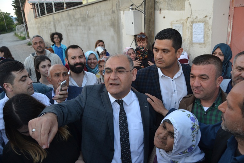 Mustafa Çay ile ağabeyi tutuksuz yargılandı..
