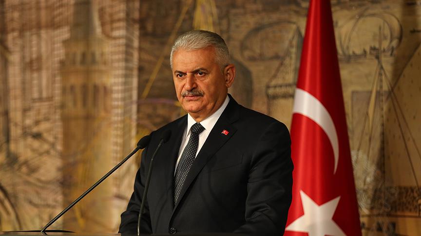 Yıldırım, İngiltere'de eğitim gören öğrencileri kabul etti