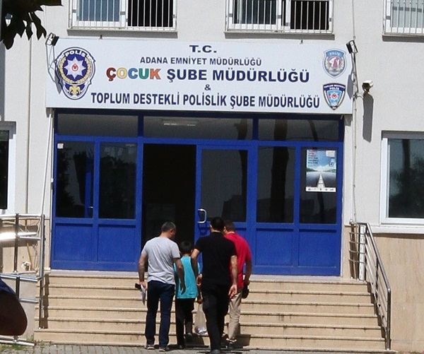 Üvey annenin çocuğu darbettiği iddiası 