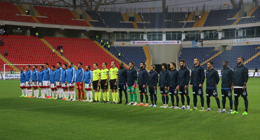 Güney'de futbol can çekişiyor..