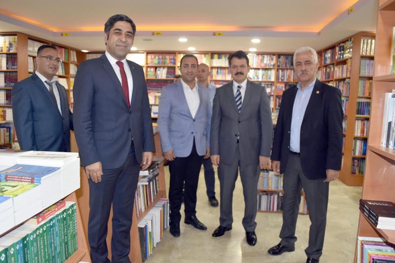 Karahan Kitabevi Hizmete Açıldı..