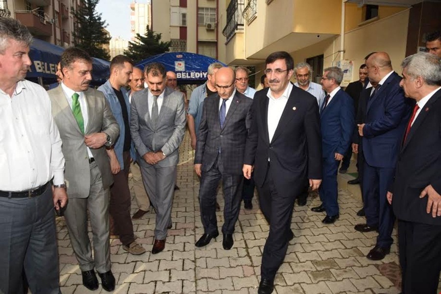 Şehit Pilot Yüzbaşı Serhat Sığnak’ın Ailesine Taziye Ziyareti