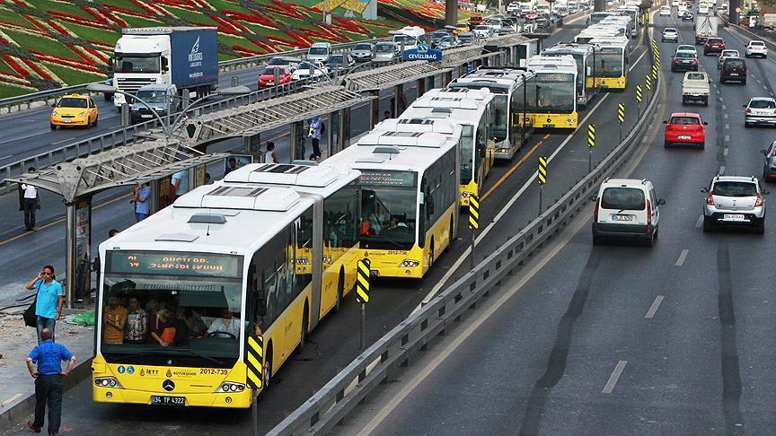 Eğitim yılının ilk günü İstanbul'da ulaşım ücretsiz