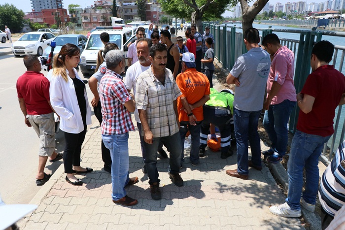 Sulama kanalında başını çarparak yaralanan genci vatandaşlar kurtardı