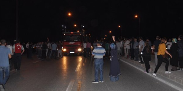 Millet teyakkuzda! 'Alçak uçuş' söylentisi şehri sokağa döktü!