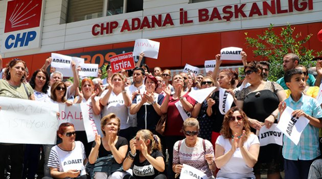 CHP'nin Berberoğlu'nun tutuklanmasına tepki eylemi