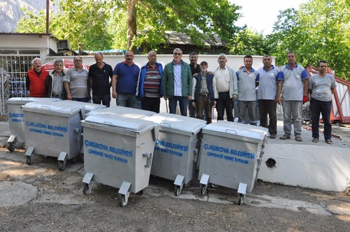 Başkan Çetin, bayram nedeniyle çok detaylı temizlik yapılması talimatını verdi..