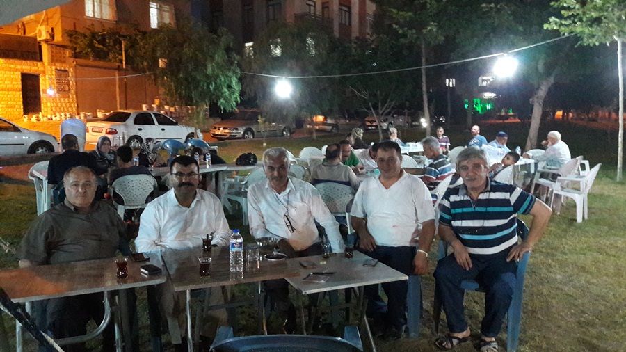 Karahasanlı Yörükleri ve Türkmenleri Yardımlaşma ve Kültür Derneğin de İftar..
