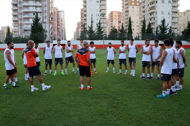 Adanaspor, Ümraniyespor maçı hazırlıklarını tamamladı