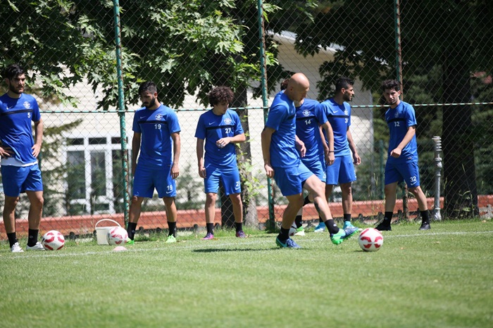 Adana Demirspor​​​​​​​'da Hazırlıklar Sürüyor