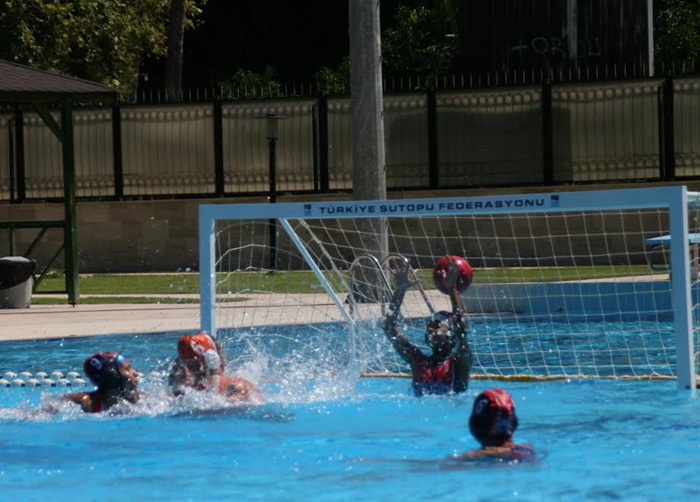 Adana’da U 19 Bayanlar Sutopu 1. Lig 1. Bölüm Karşılaşmaları sona erdi.