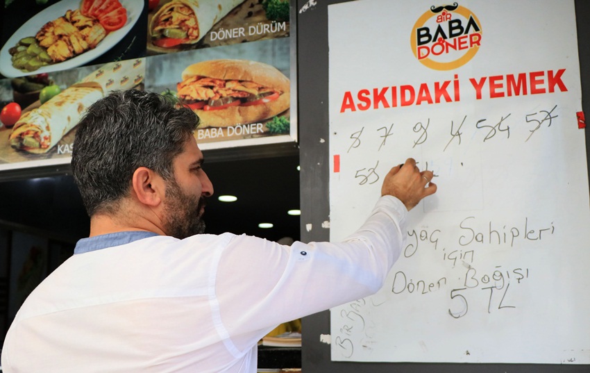 'Bu dönerciden kimse aç gitmez'