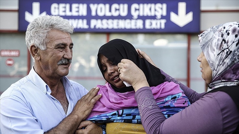 Kamerunlu Selma 21 yıl sonra babasına kavuştu