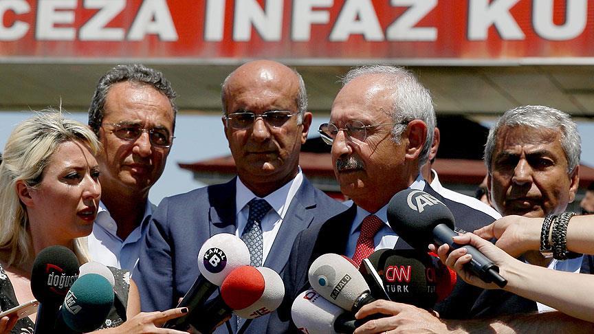 Kılıçdaroğlu: Bütün dualarımız Deniz Bey ile beraber