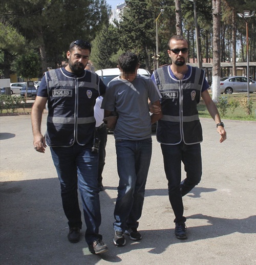 Adana'da bıçaklanan kişi hayatını kaybetti