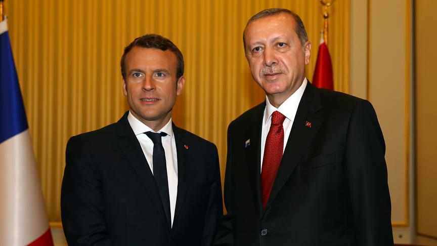 Erdoğan ve Macron Mescid-i Aksa'ya yönelik ihlalleri görüştü